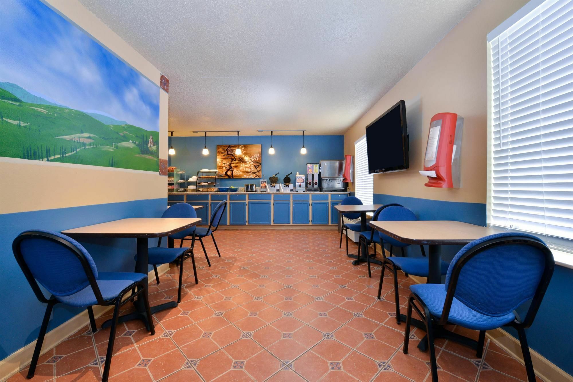 Days Inn & Suites By Wyndham Wisconsin Dells Extérieur photo